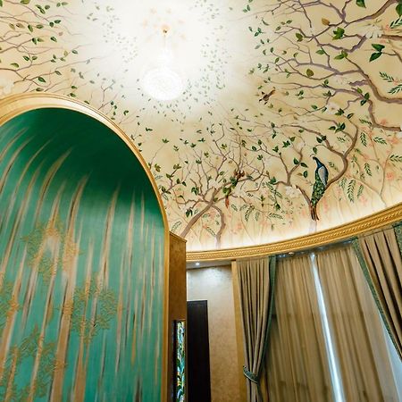 Khan-Chinar Hotel Dnipro Bagian luar foto
