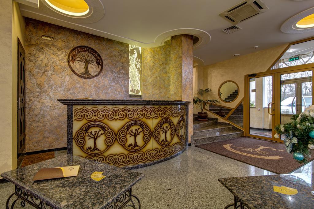 Khan-Chinar Hotel Dnipro Bagian luar foto